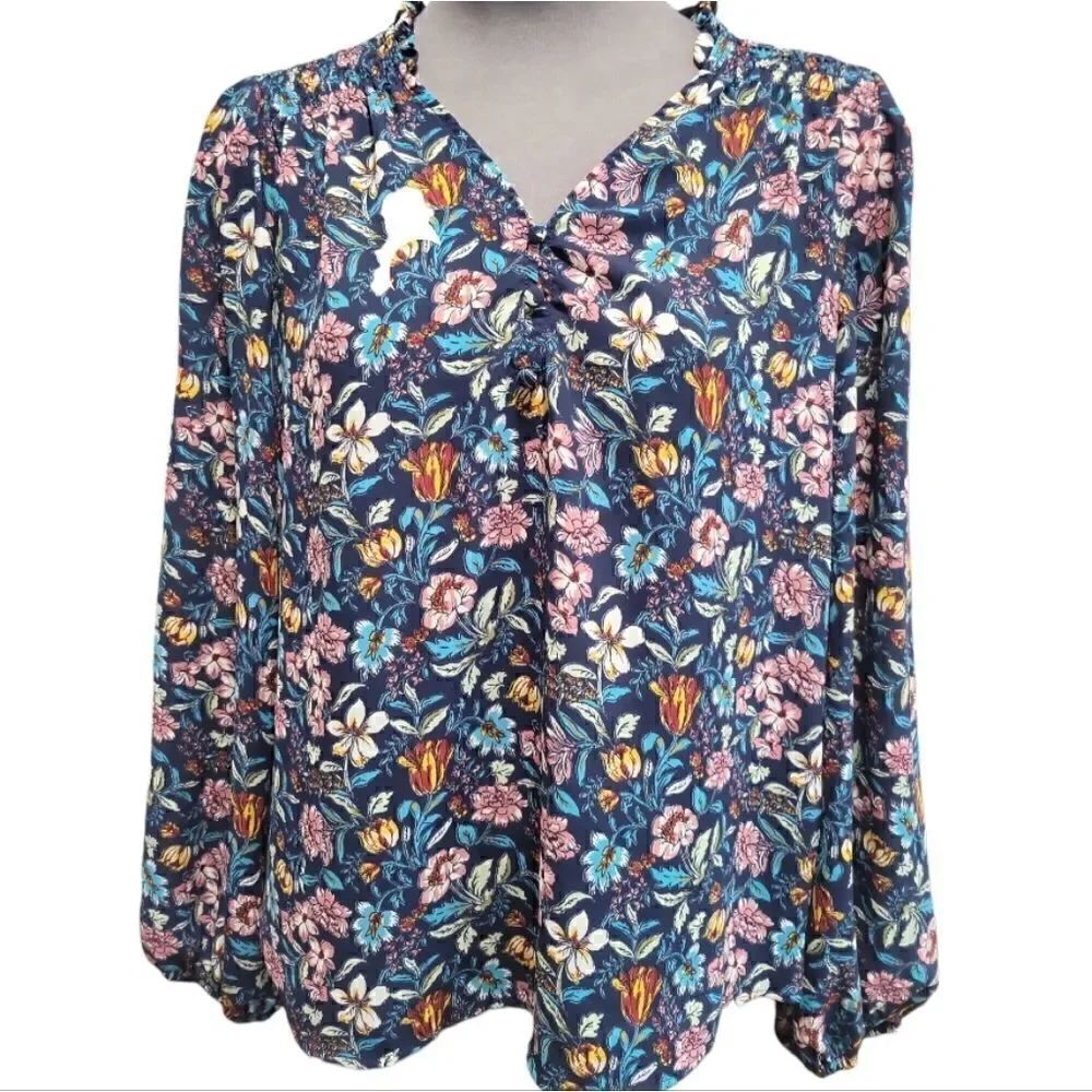 EC ZAC & RACHEL FLORAL V-NECK BLOUSE W/RUFFLES AROUND THE NECK & ELASTIC SZ.S